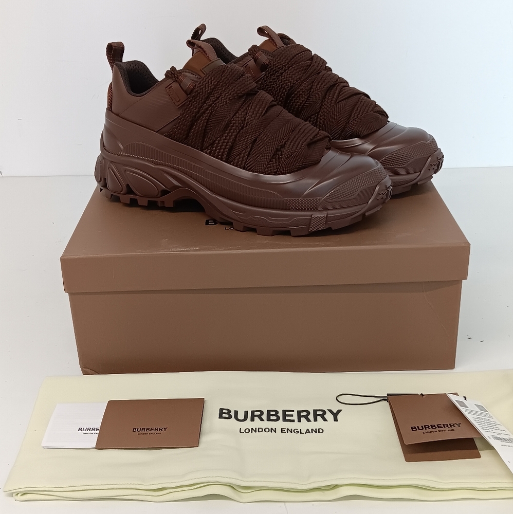 Burberry Men's Brown Arthur Sneakers - EU43/US10